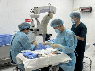 tiem-noi-nhan-tai-mat-hitec-giai-phap-vang-cho-benh-ly-day-mat